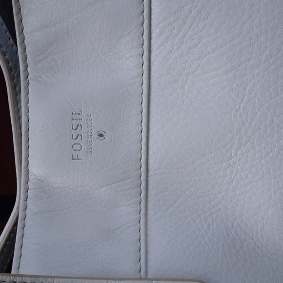 Fossil Tote Bag - Picture 2 of 11